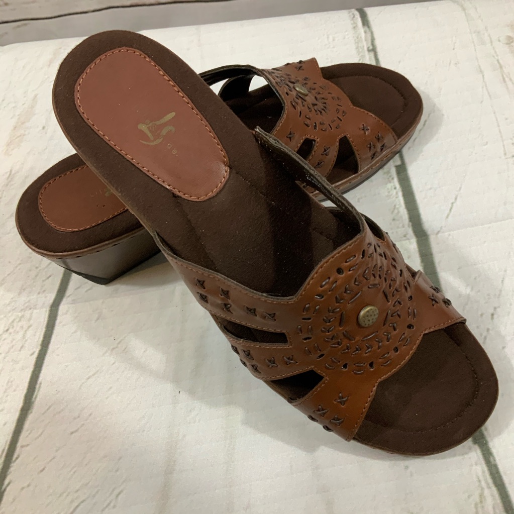 Sandals By Life Stride Size 9 1/2 New